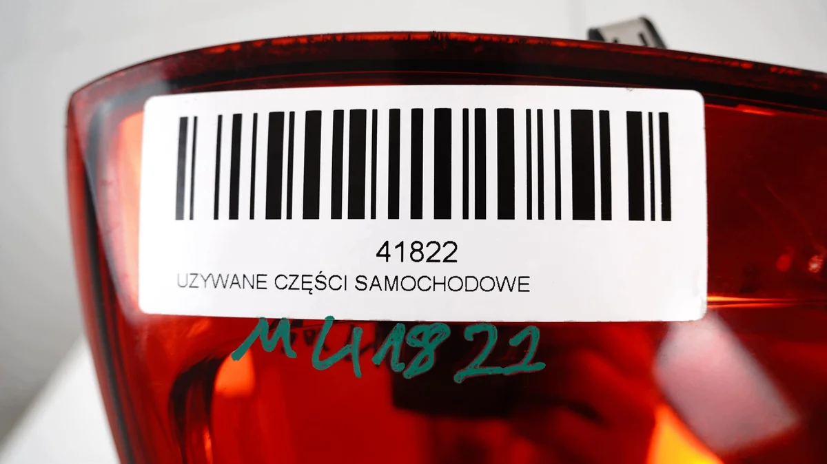 Luz trasera derecha VW Polo 6R 2009-2015 image 6