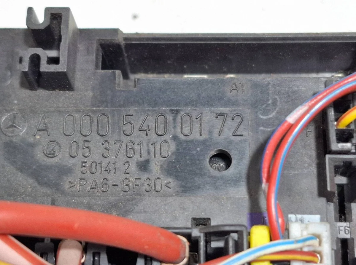 Modul Sicherungskasten A0005400172 Mercedes C W202 W210 image 5