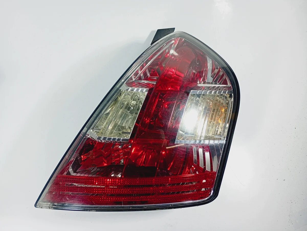 Lanterna Traseira Direita Fiat Stilo 01-07