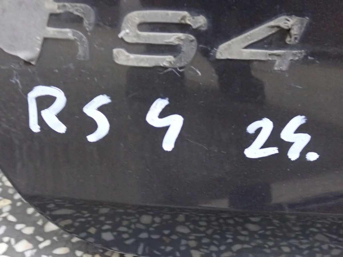 Bagklucka Audi A4 RS4 B9 Kombi med Kamera image 5
