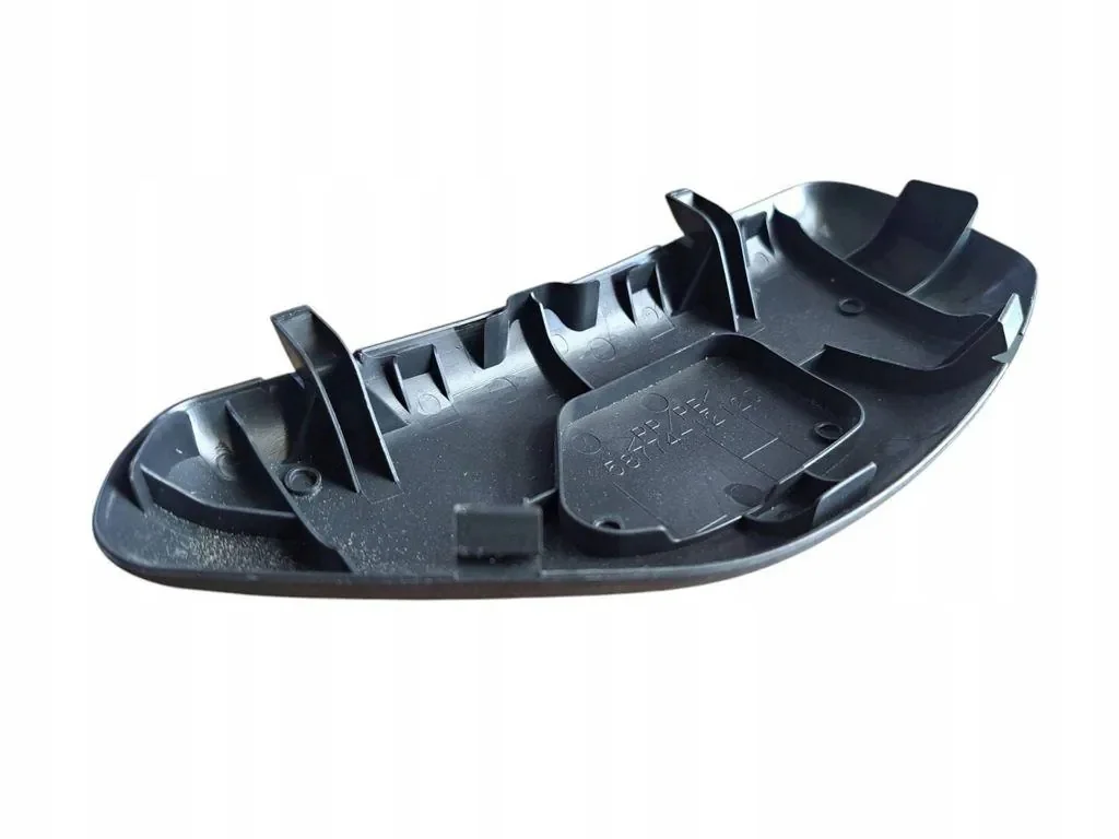 Pièce de coffre Toyota Corolla E15 5877412120 image 5