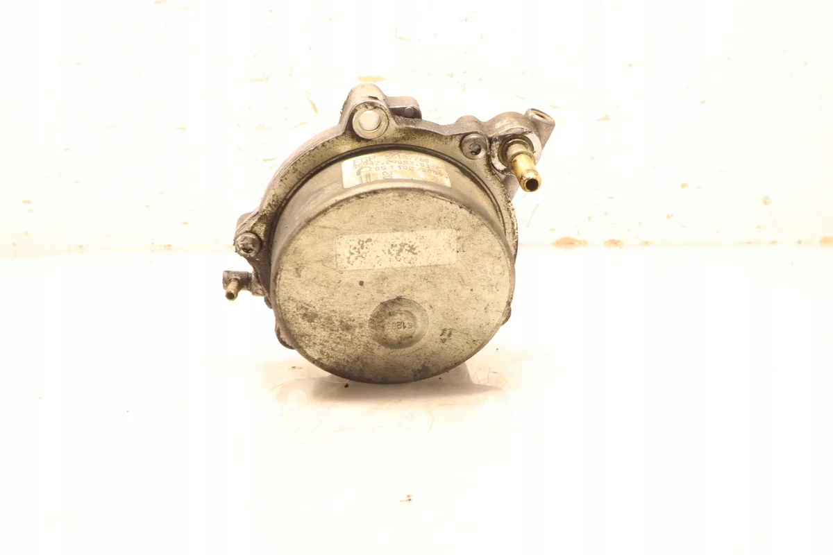 Pompe à vide Fiat Croma II 1.9JTD image 6
