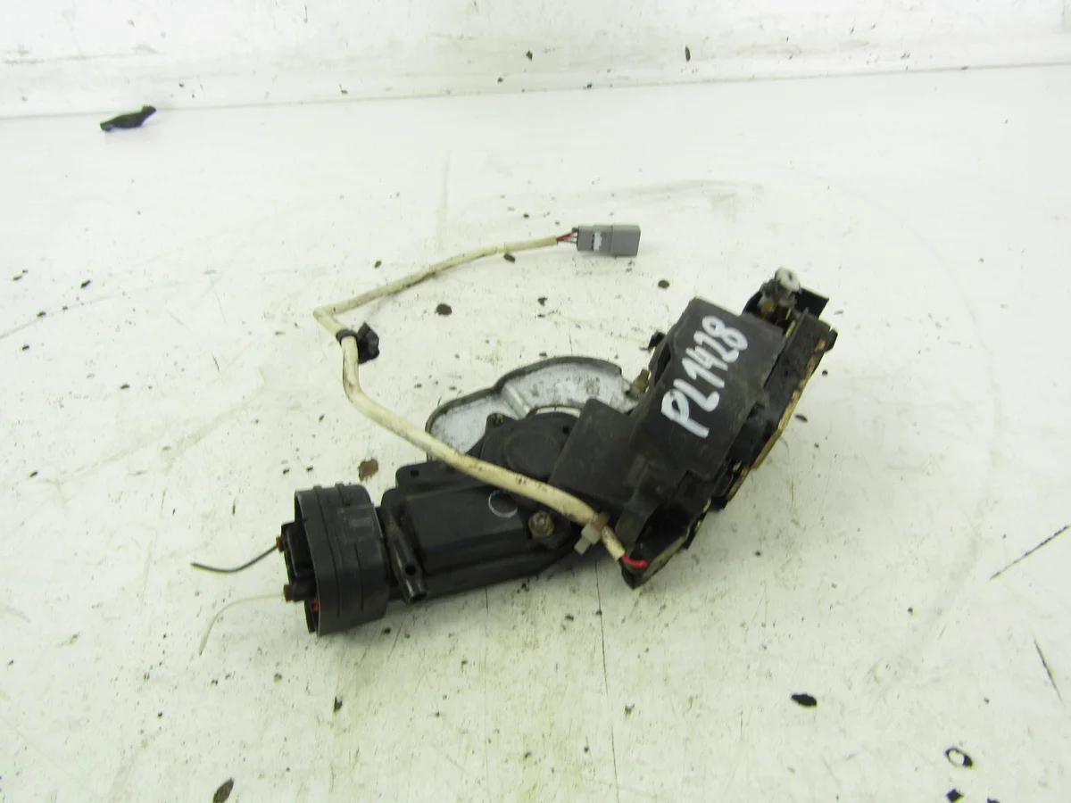 Toyota Corolla E11 Schloss vorne links image 5