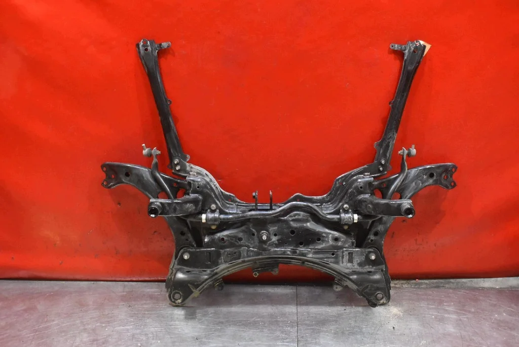 Berço Toyota Corolla E21 1.8 Híbrido Usado