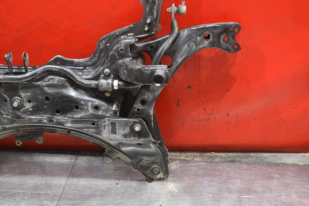 Berço Toyota Corolla E21 1.8 Híbrido Usado image 3