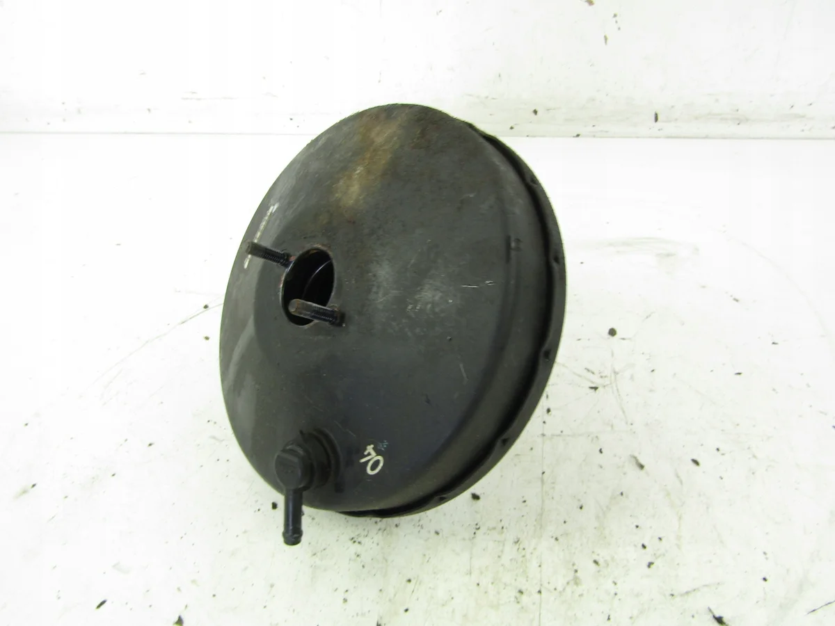 Servo Toyota Corolla E11 1.4 Gebruikt