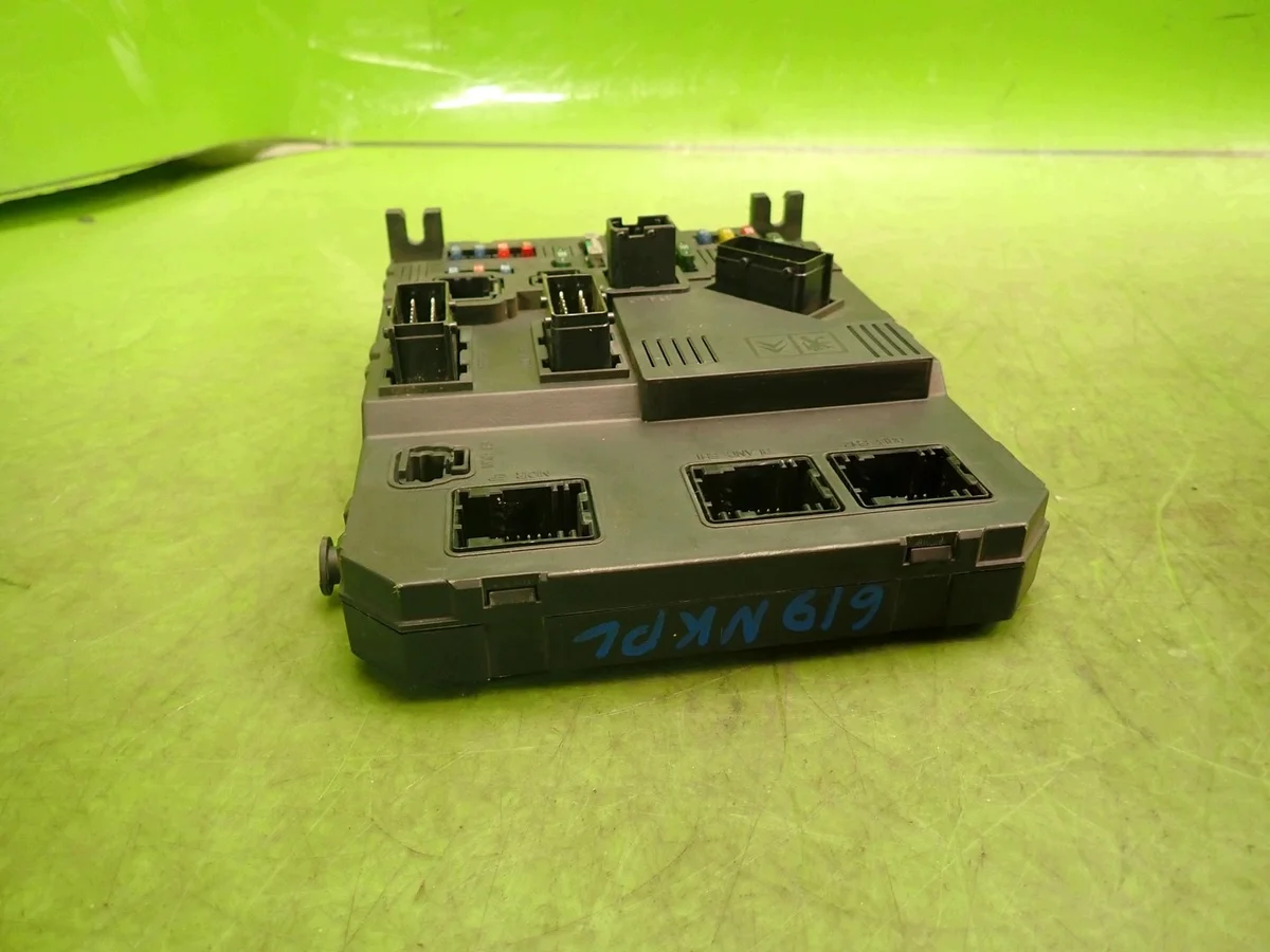 BSI Module Peugeot 206 Lift S118085110D image 4