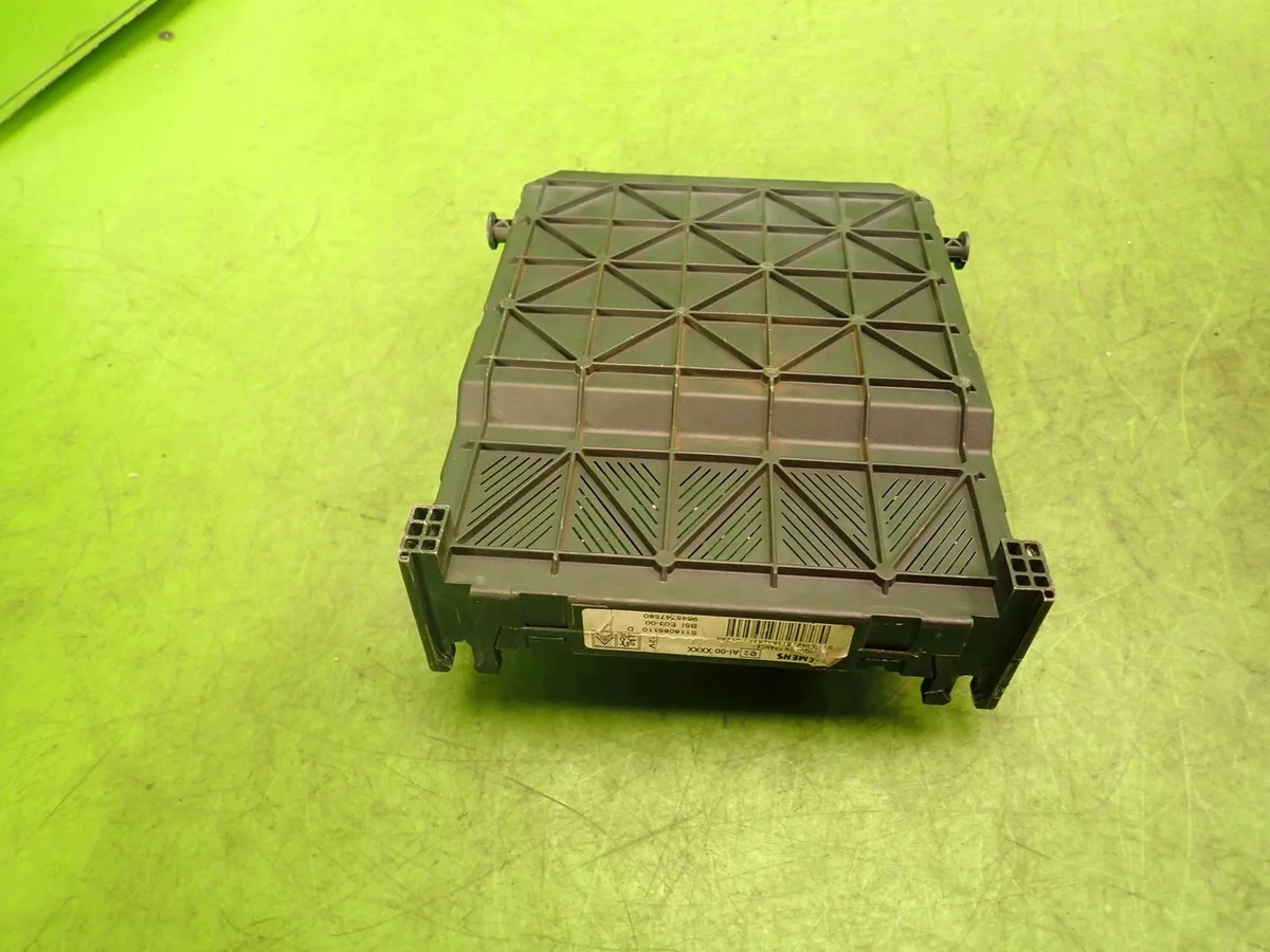 BSI Module Peugeot 206 Lift S118085110D image 6