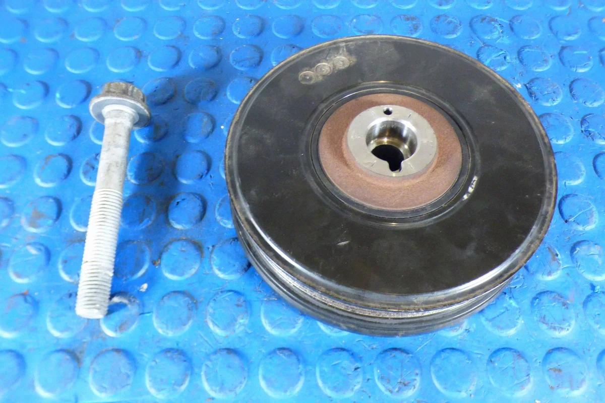 Opel Astra K 1.5 CDTI hihnapyörä 55514670 image 3