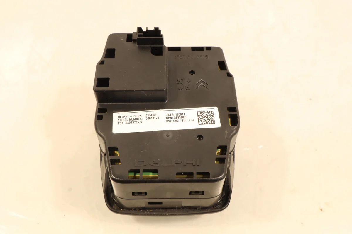 Bedienteil Navigation Peugeot 508 I image 6