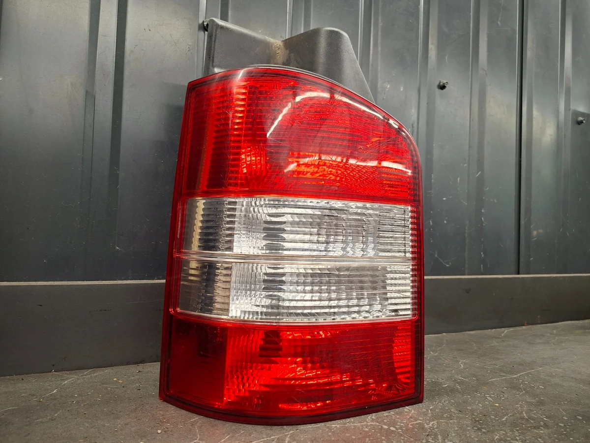 Faro Trasero Izquierdo VW T5 7H5945095M