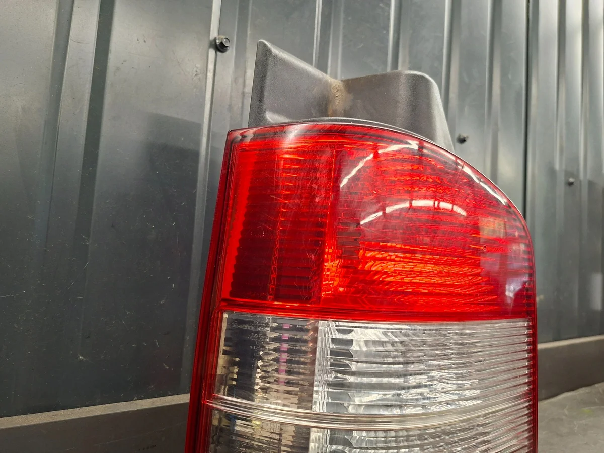 Lampada Posteriore Sinistra VW T5 7H5945095M image 4