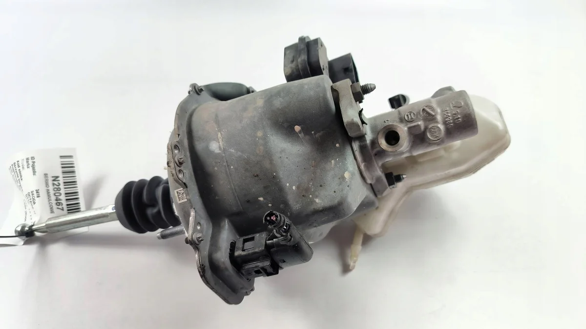 SKODA OCTAVIA IV Servo-Bremskraftverstärker 5WB614105AK