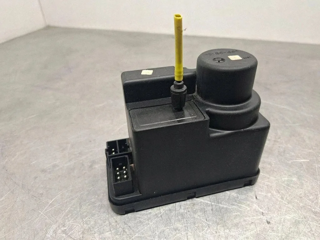 Vakuum-Pumpe Zentralverriegelung Mercedes W202