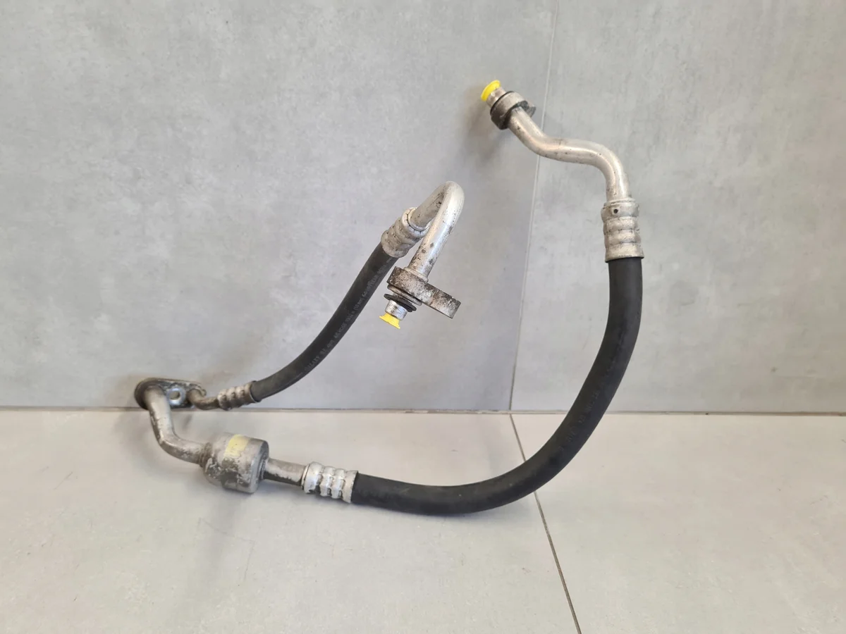 Klimaanlagenleitung Opel Astra J 1.6 A16XER image 3