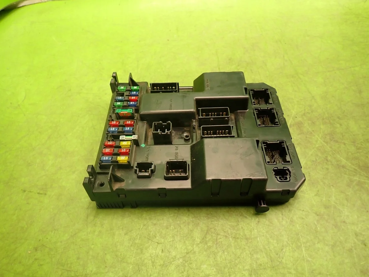 BSI Module Peugeot 307 SW 2.0 B 9651196980A image 3
