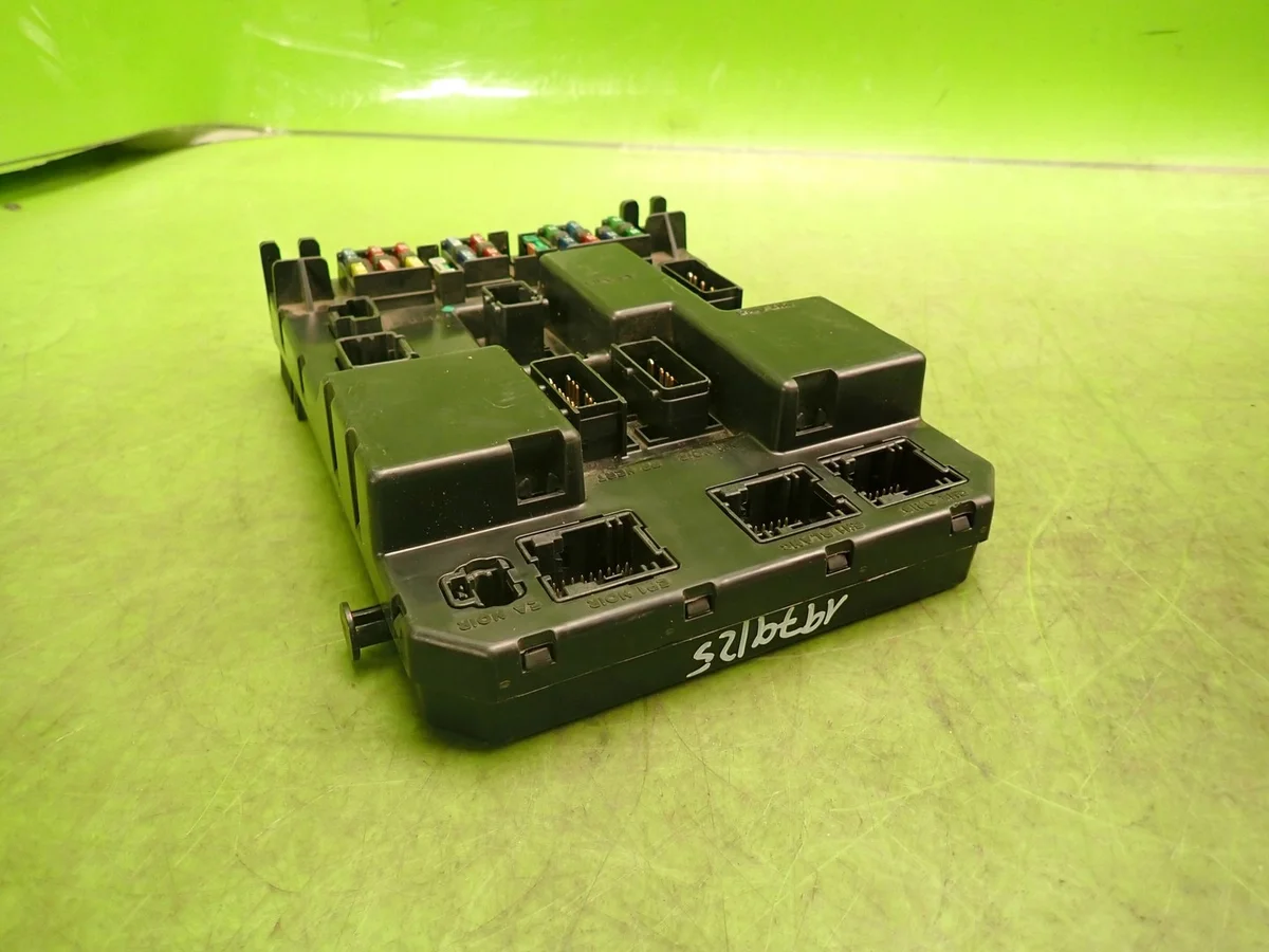 BSI Module Peugeot 307 SW 2.0 B 9651196980A image 4