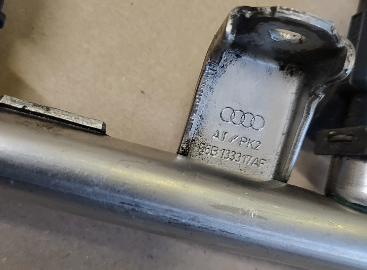 Einspritzleiste Audi A4 B6 B7 1.8T gebraucht image 6