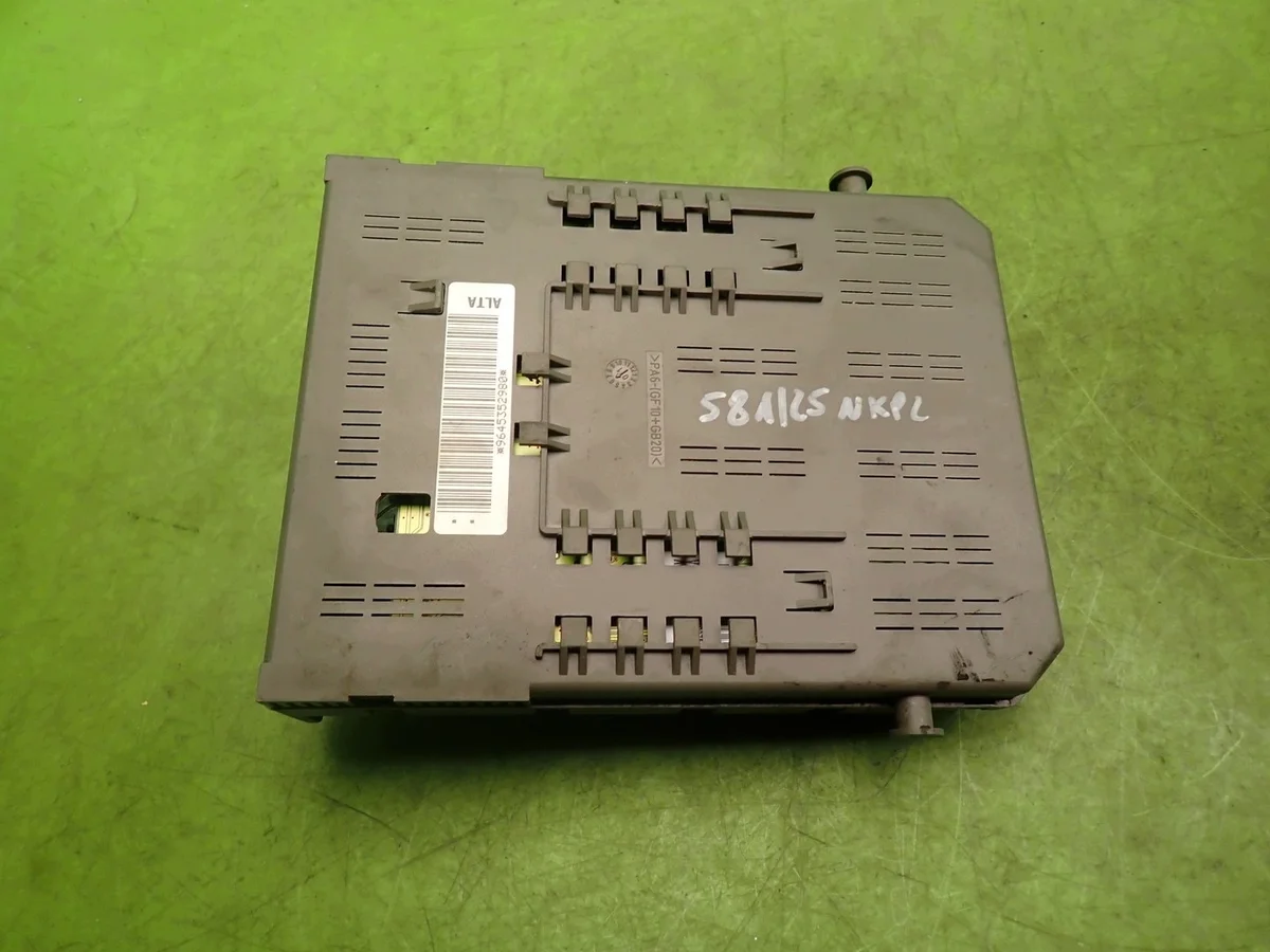 Module BSI CITROEN C5 I 9645352980 T04-00 image 4