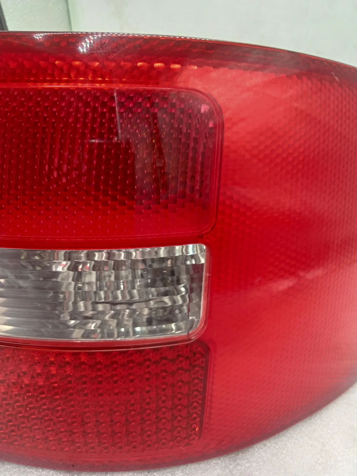 Audi A6 C5 Kombi Right Taillight Used image 7