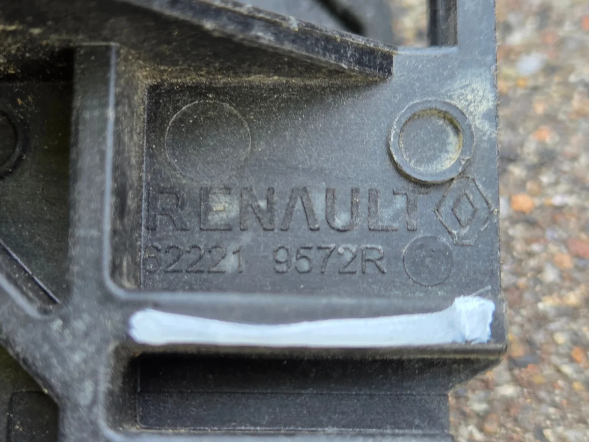 Fäste för stötfångare Renault Espace V vänster fram image 3