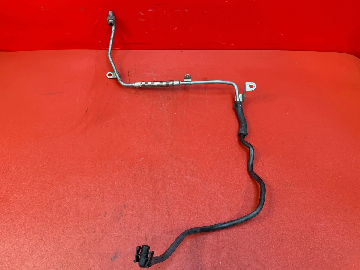 Opel Astra GTC 1.6 Turbo Oil Cooler Hose