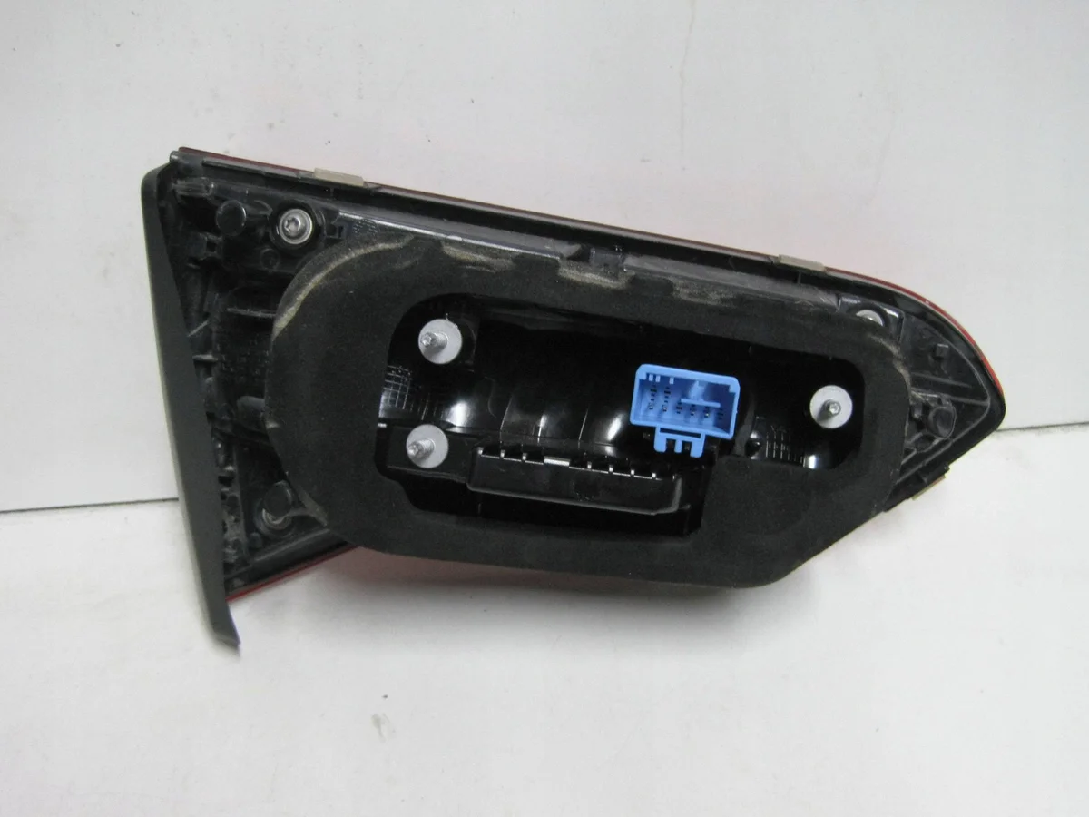 Luz trasera derecha VW T-Roc 2GA945094B image 4