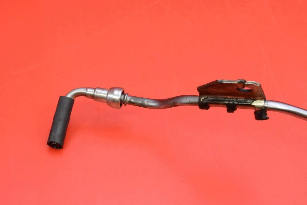 Einspritzleiste Toyota Corolla E21 1.8 Hybrid image 6