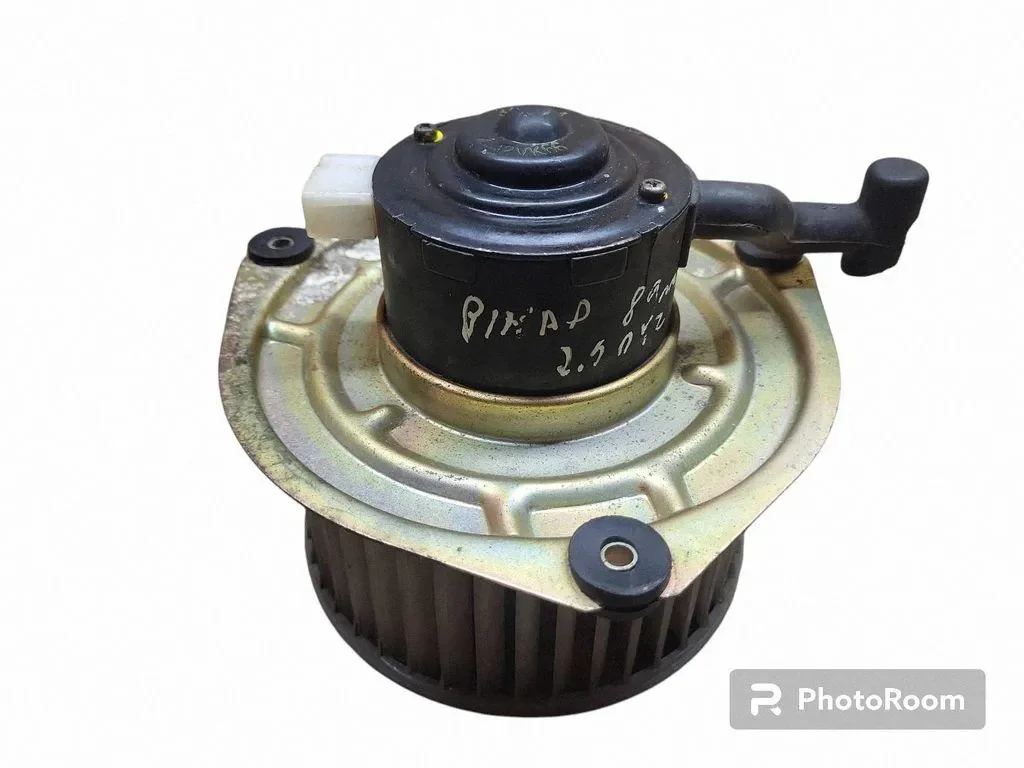 Isuzu Rodeo Heizungsgebläse Motor 3218030352 thumbnail 3