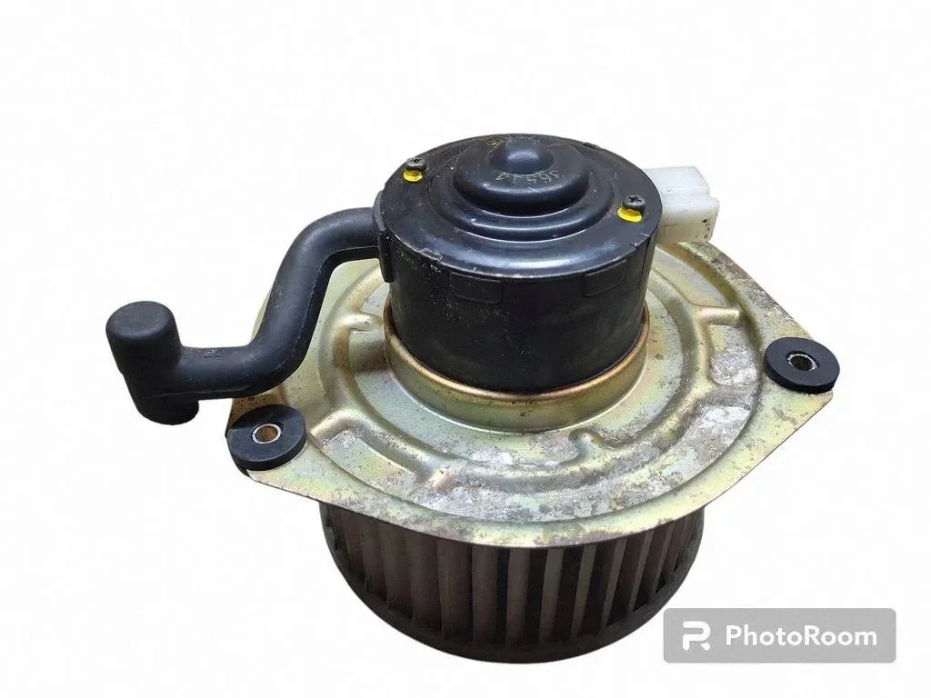 Isuzu Rodeo Heizungsgebläse Motor 3218030352 thumbnail 4