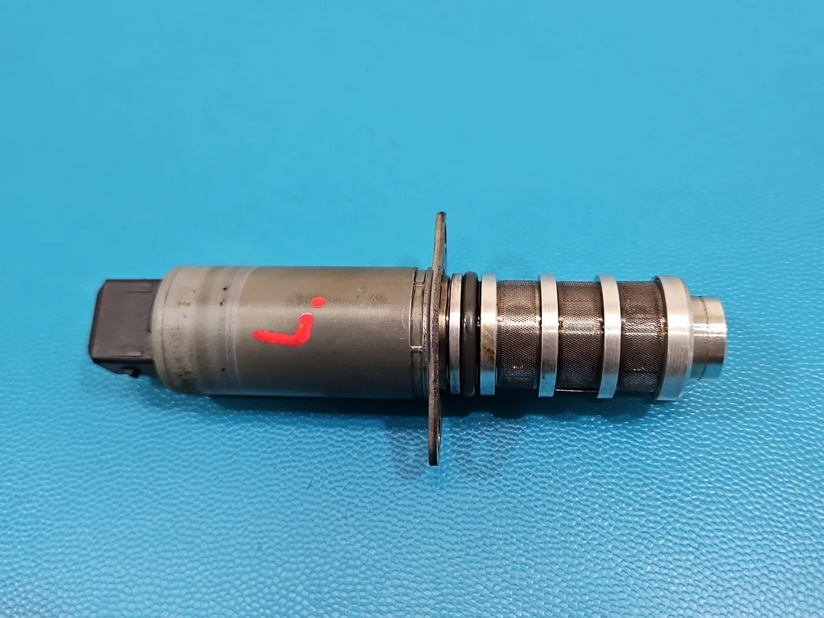 Porsche Cayenne 4.8 V8 Turbo Nockenwellensensor image 3