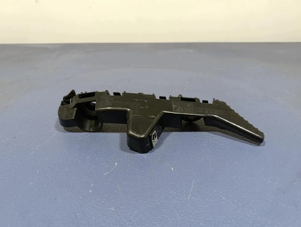 MG ZS II 24- Support pare-chocs avant droit