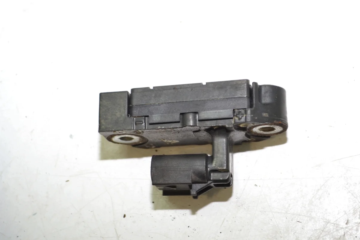 MERCEDES ACTROS MP4 Sensor A4701530228 image 4