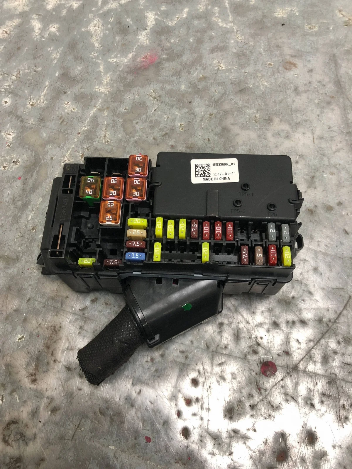 Caja Fusibles Opel Astra K 15533696