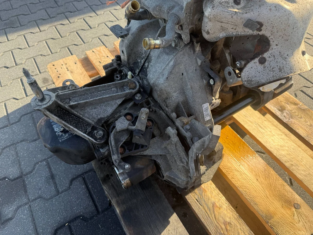 Getriebe JR5-132 1.6 16V Nissan Qashqai J10 image 5