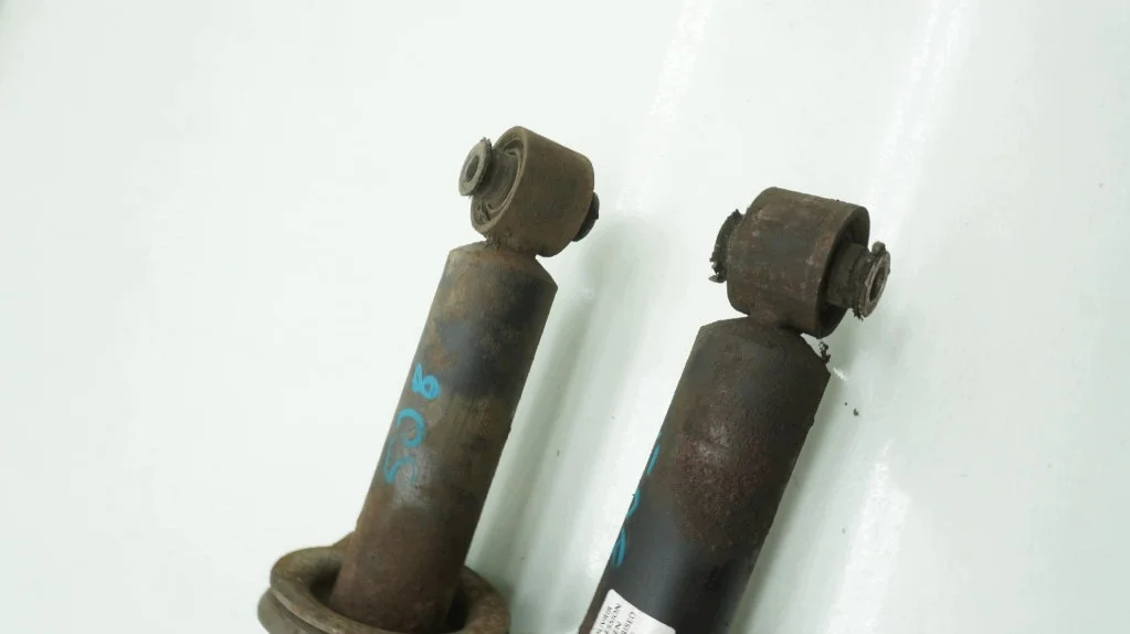 Peugeot 508 Dämpfer Hinten Links Rechts Satz image 3