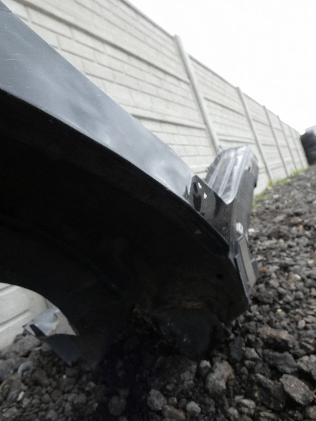 Volvo XC60 Kotflügel Rechts Hinten Gebraucht image 8