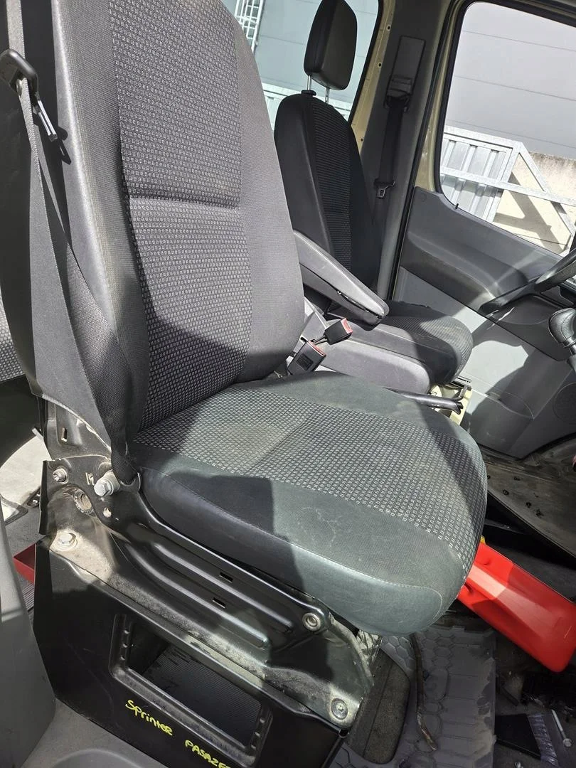 Siège passager Mercedes Sprinter W906 droit