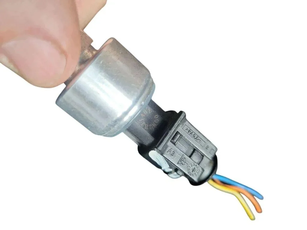Sensor Presión Climatización MG ZS SUV 00N2H21481 image 3