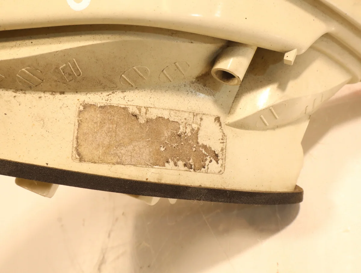 Luz trasera derecha Opel Astra J HB image 6