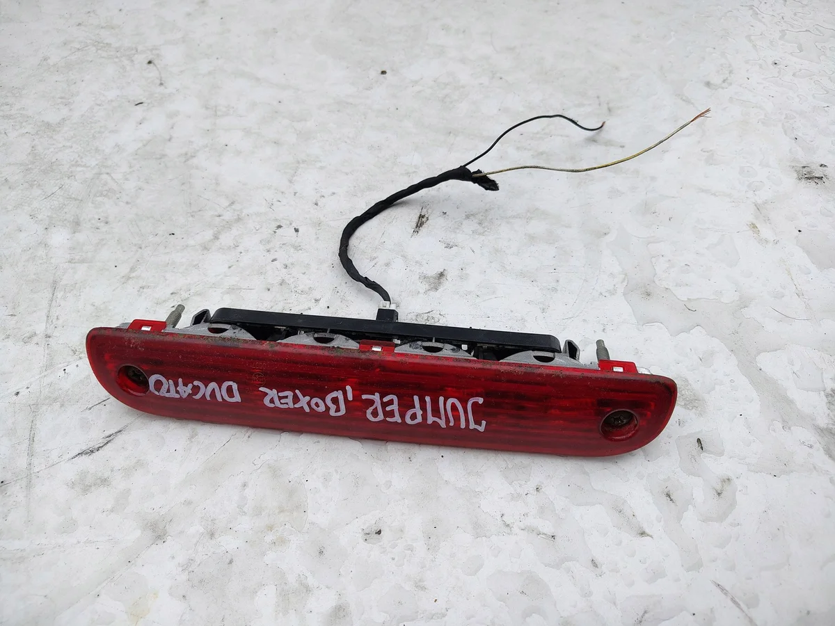 Citroen 3rd Brake Light OE 1340670080 Used