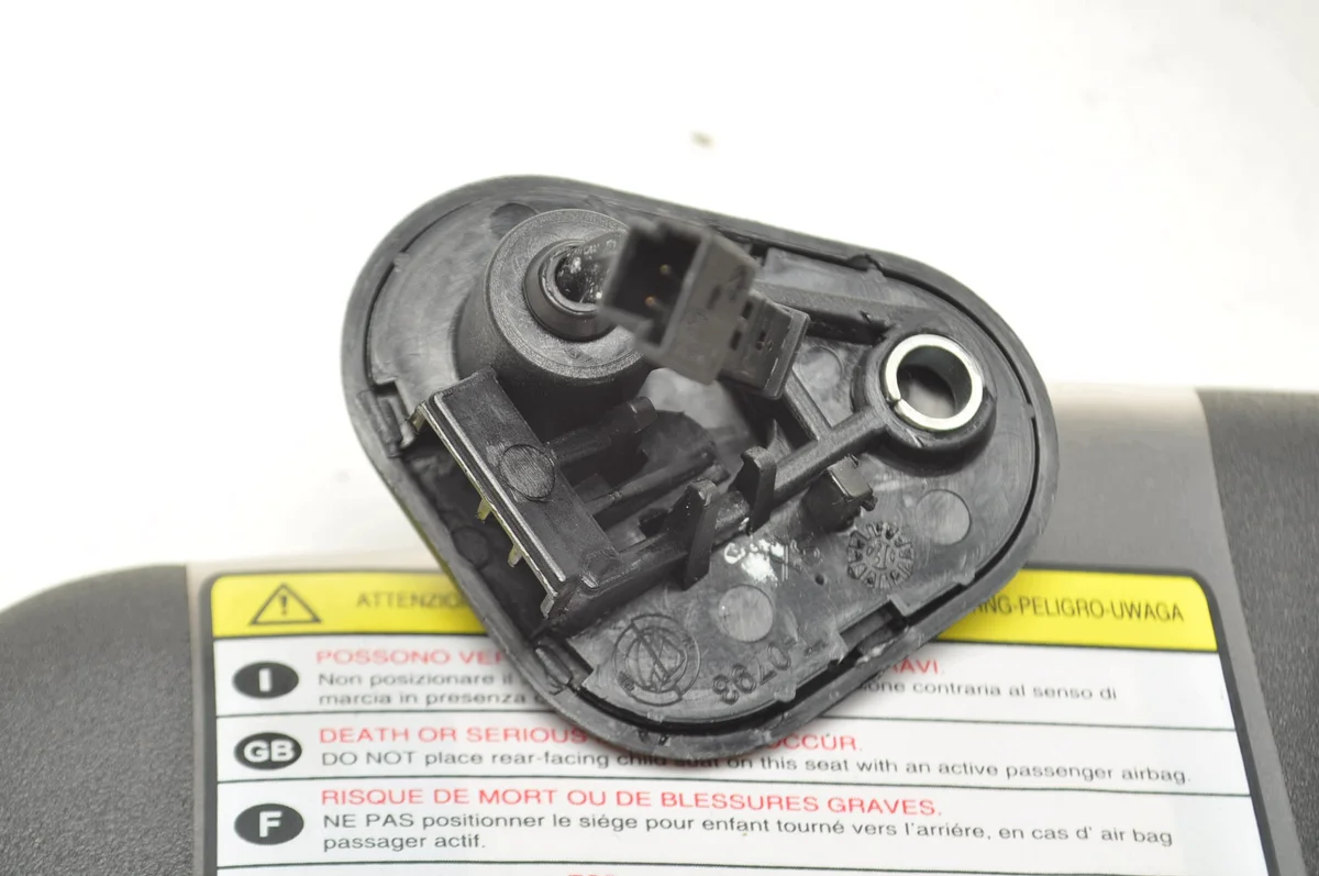 Aurinkolippa Alfa Romeo Giulietta vasen image 5