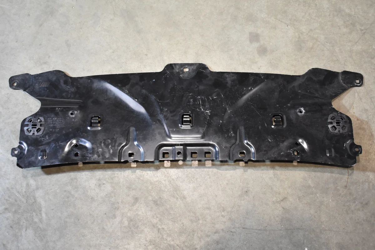 Reforço BMW X7 G07 F91 F92 Usado