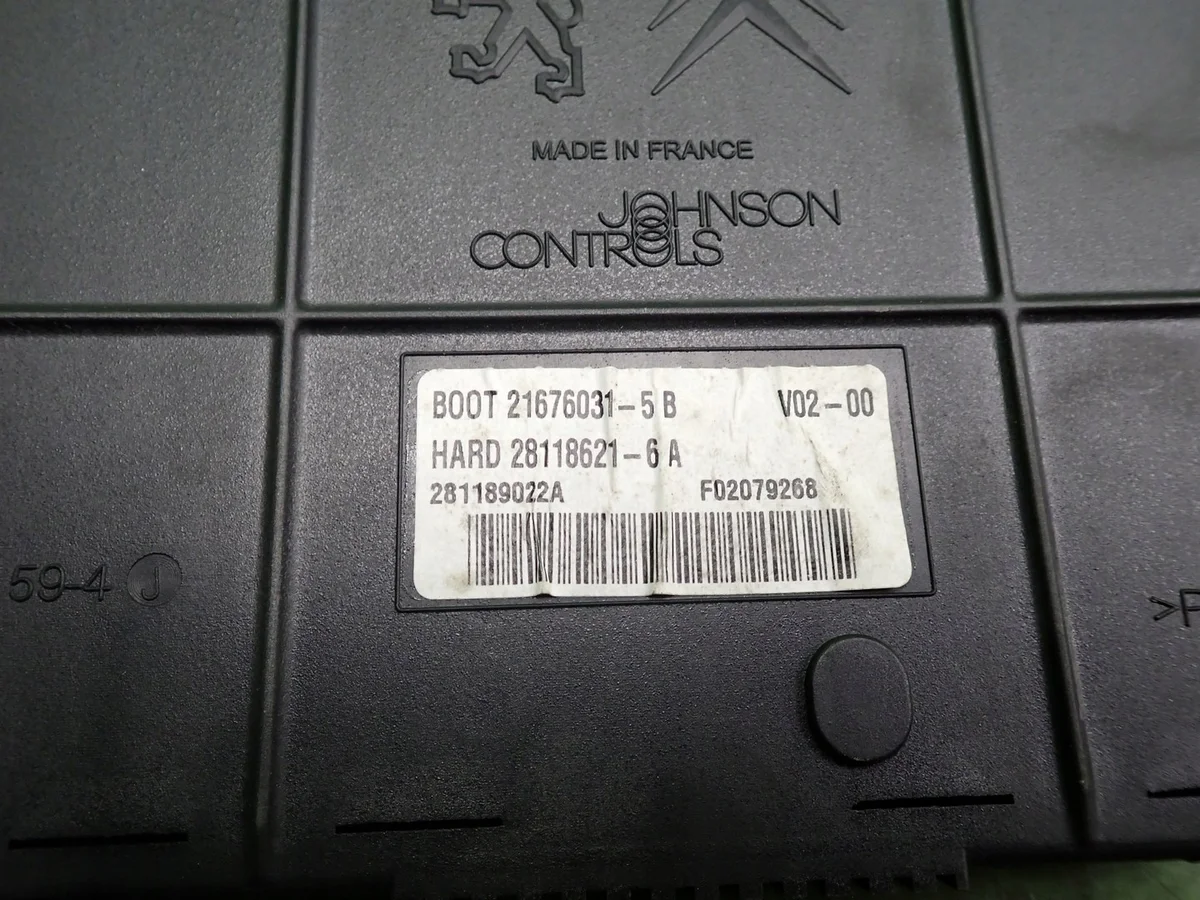 Module BSI Citroen C4 Picasso 21676031-5B image 7
