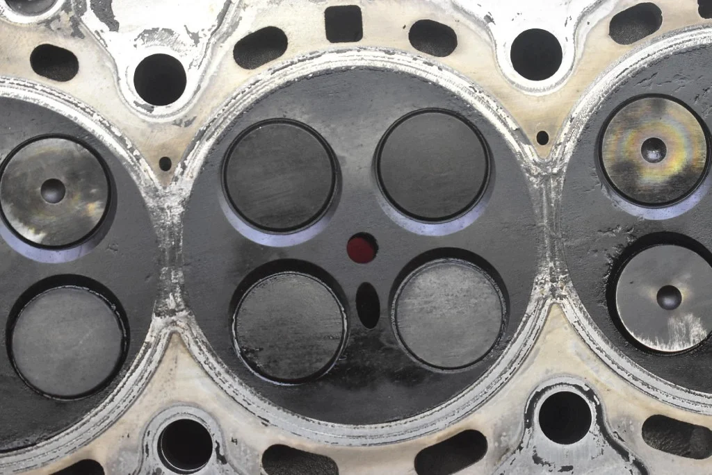 Cilinderkop BMW E60 E61 2.5 D 177 PK image 8