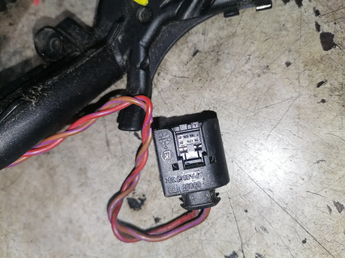 BMW E93 Injector Wiring Harness 325D M57 image 6