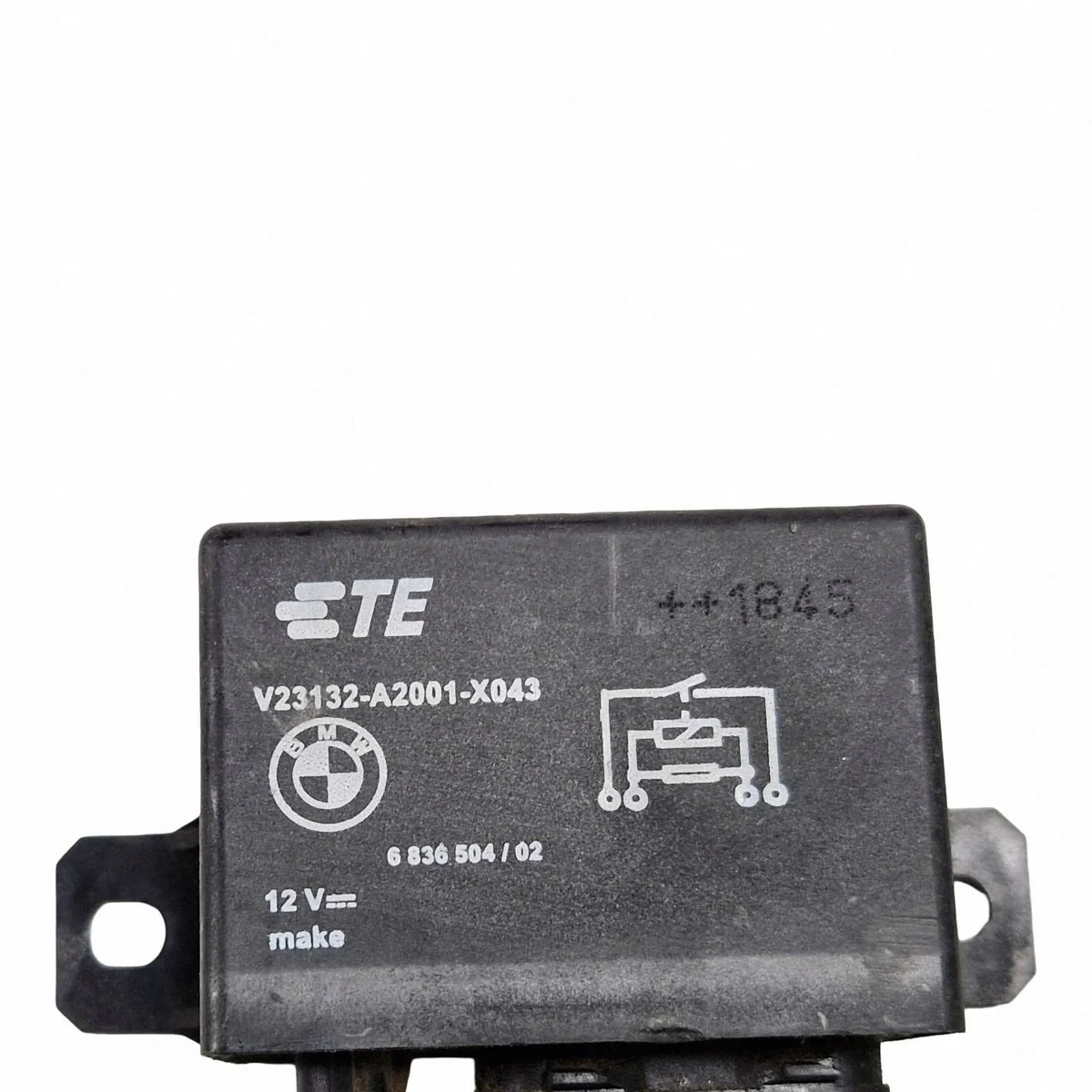Tuulettimen rele BMW 5 G30 G31 G38 image 6