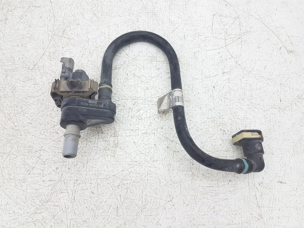 Valvola vuoto Ford Fusion II DU5A9G712