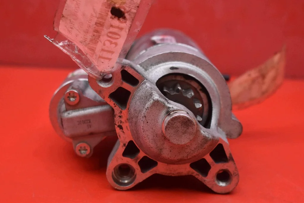 Motor de arranque Volvo S40 II V50 2.0 D