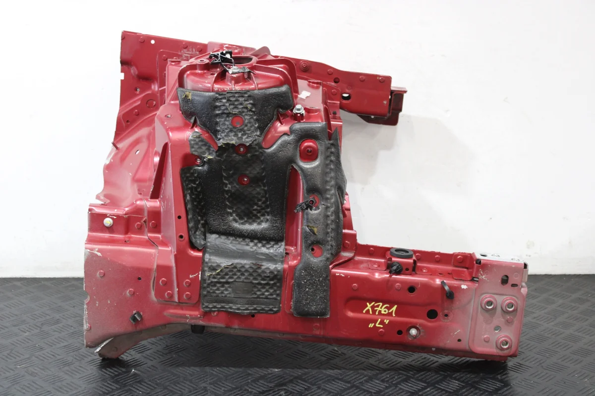 Jaguar F-Pace X761 Front Left Quarter Panel